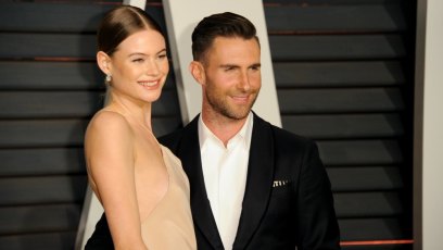 Adam levine behati prinsloo pregnant