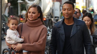 Chrissy teigen john legend pregnant