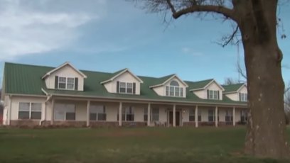 Duggar house exterior