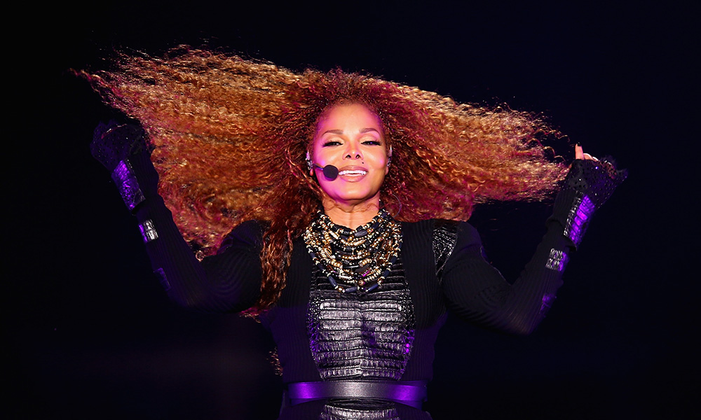 Janet jackson nose collapsins
