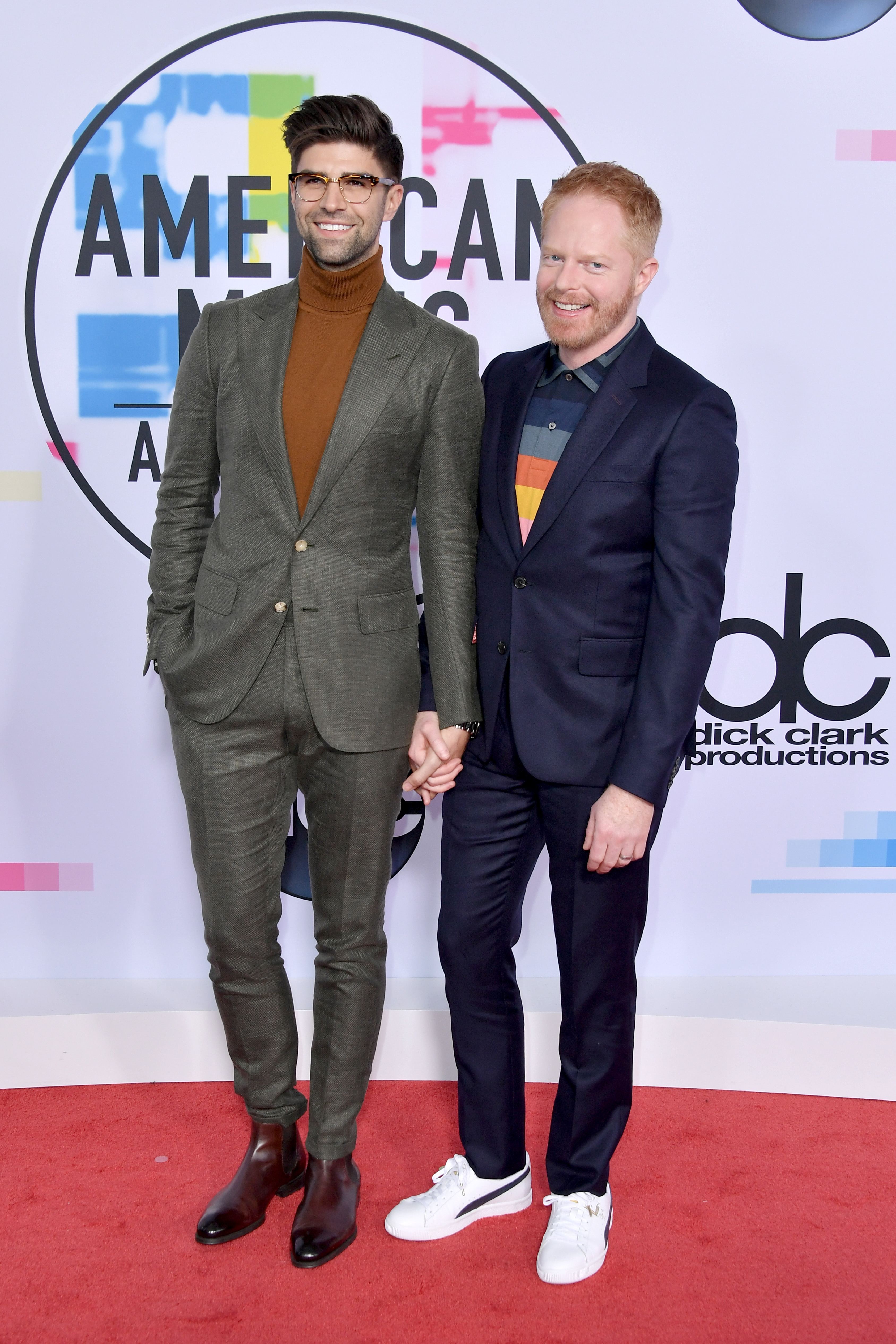 Jesse tyler ferguson justin mikita