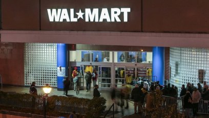 Walmart thanksgiving christmas