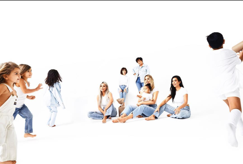 Kardashian christmas 19