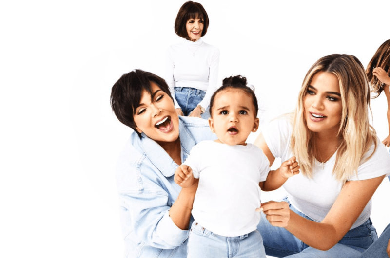 Kardashian christmas card day 17
