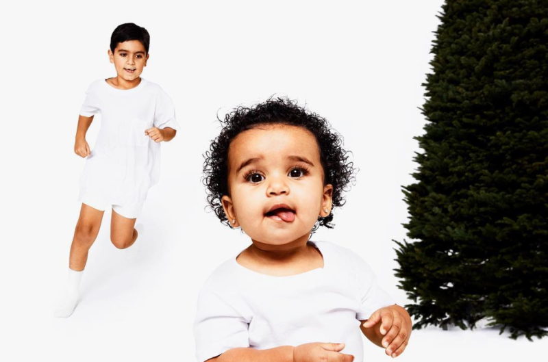 Kardashian christmas card day 9
