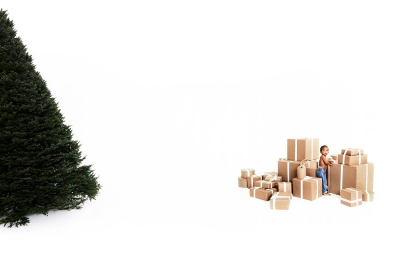 Kardashian christmas day 1