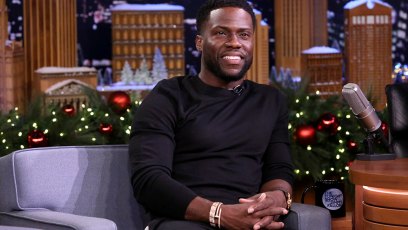 Kevin hart christmas card