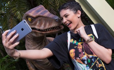 kylie jenner smiling kylie jenner smiling