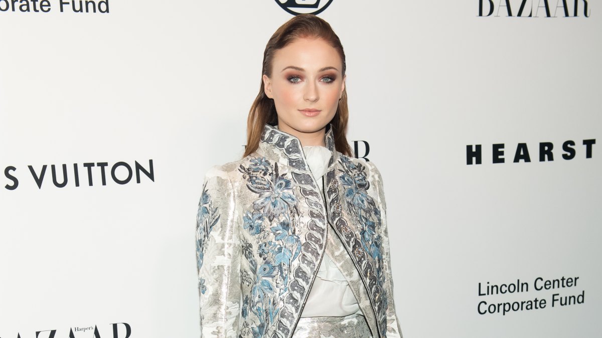Sophie turner game of thrones