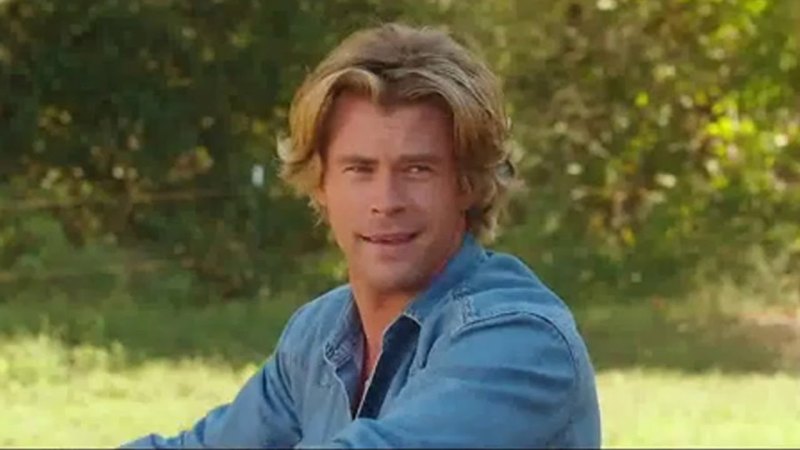 Chris hemsworth vacation