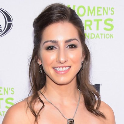 Figure skater marissa castelli robbed