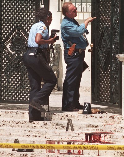 gianni versace murder getty images gianni versace murder getty images