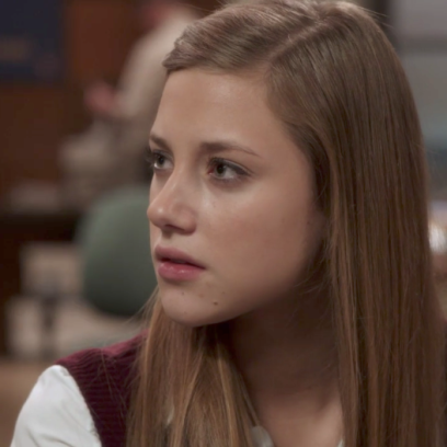 Lili reinhart law and order