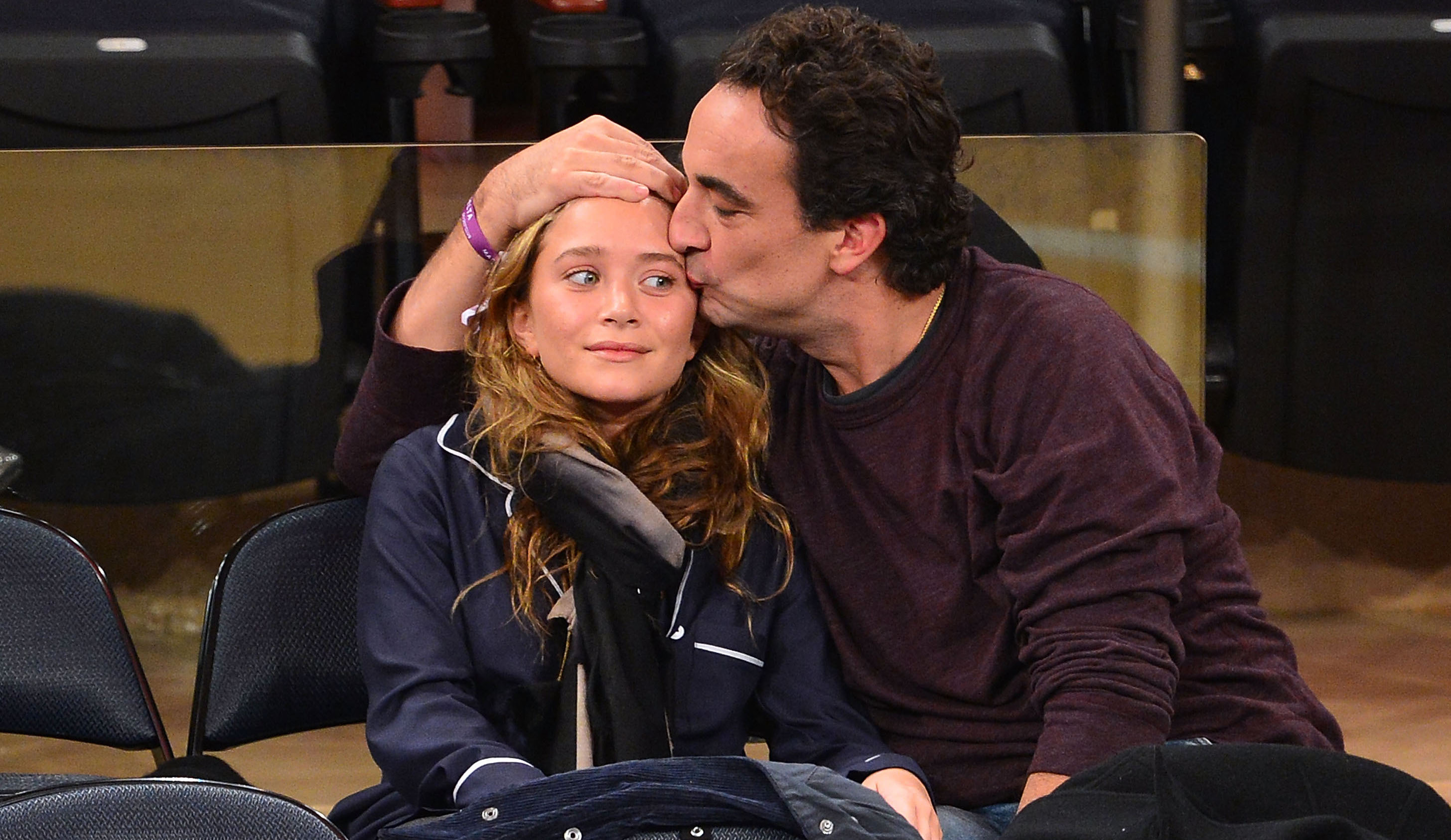 mary-kate-olsen husband