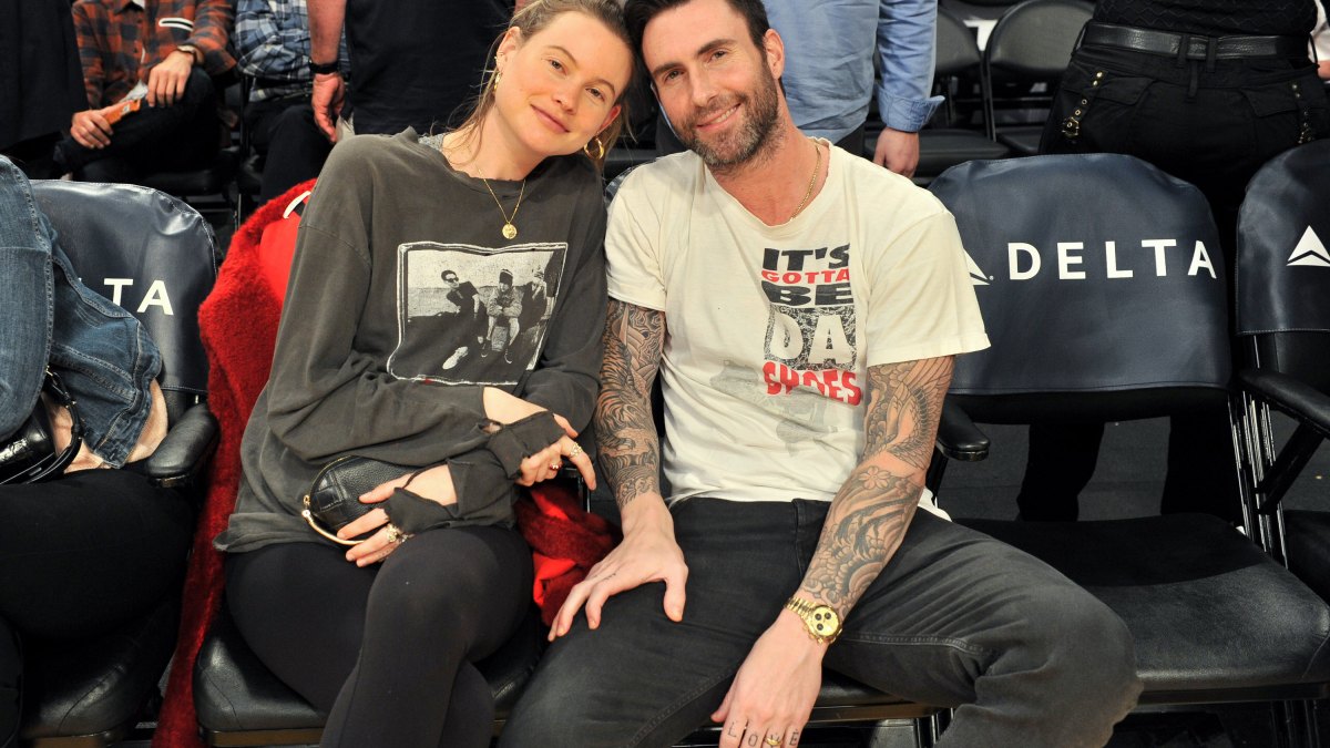 Adam levine behati prinsloo