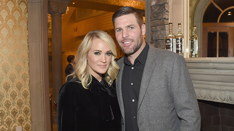 Carrie underwood mike fisher