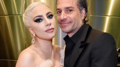 Gaga carino engaged