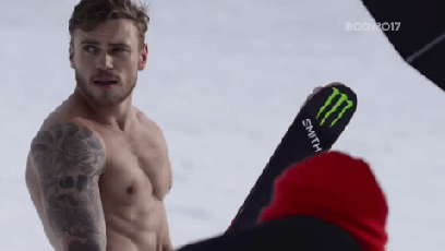 Gus kenworthy body