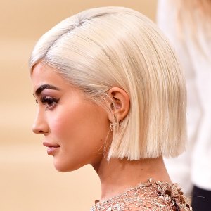 Kylie jenner motherhood