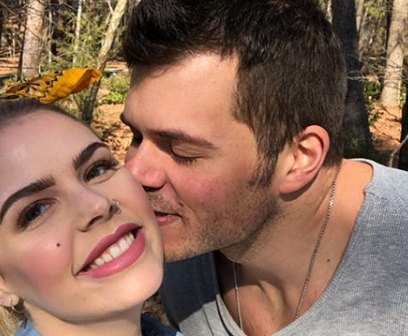 Mark jansen elena davies engagement