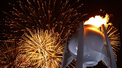 When is olympics closing cermony