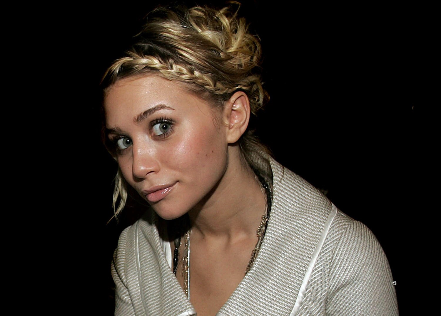 Ashley olsen zac posen internship