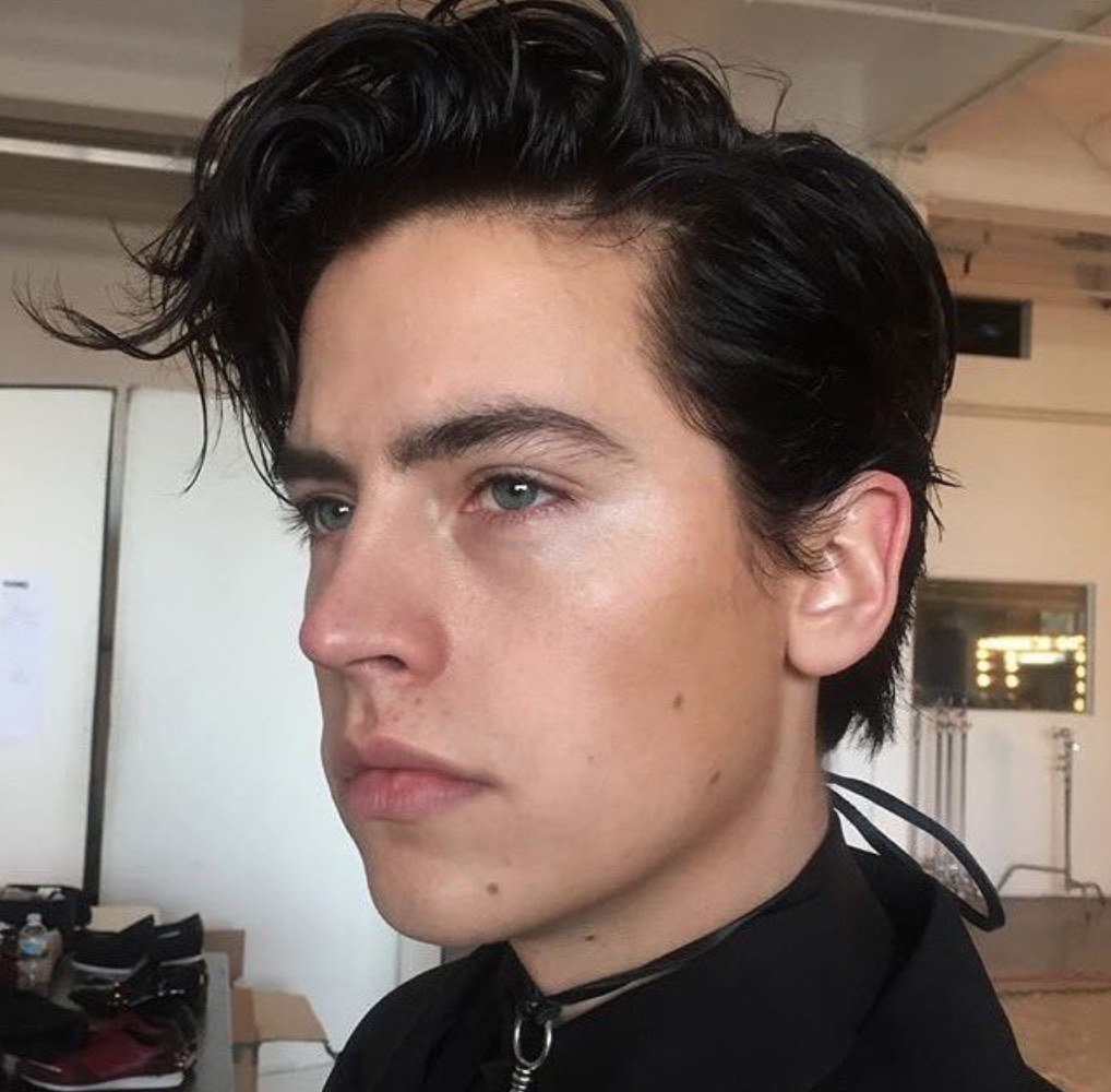 Cole sprouse beautiful face