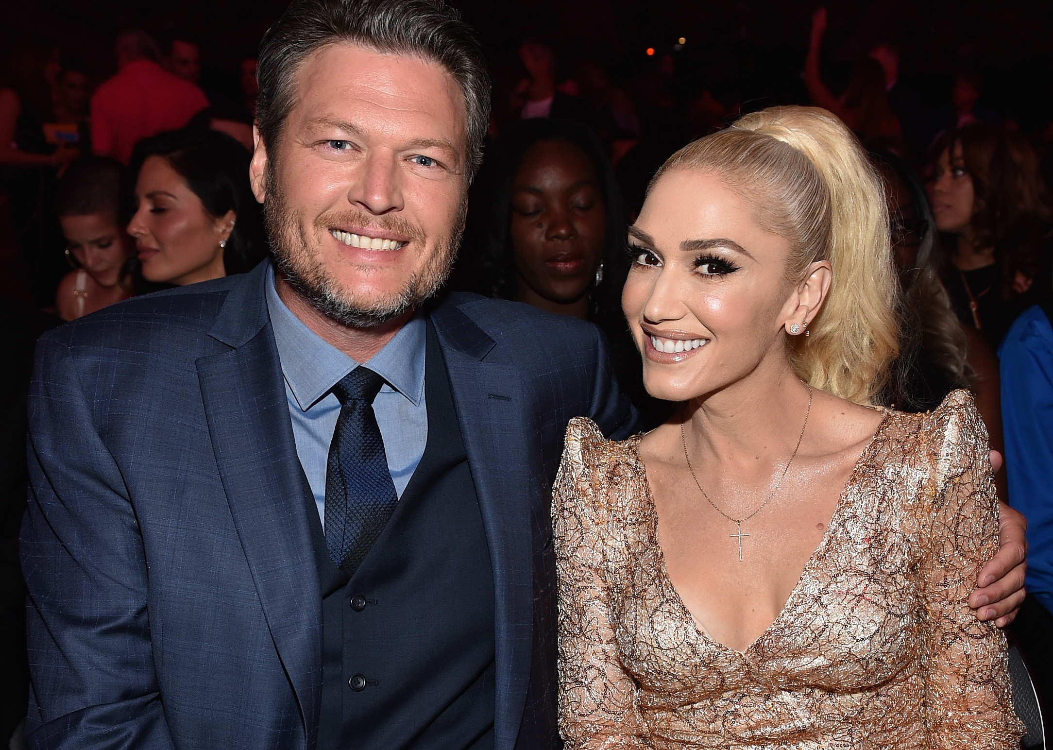gwen and blake shelton