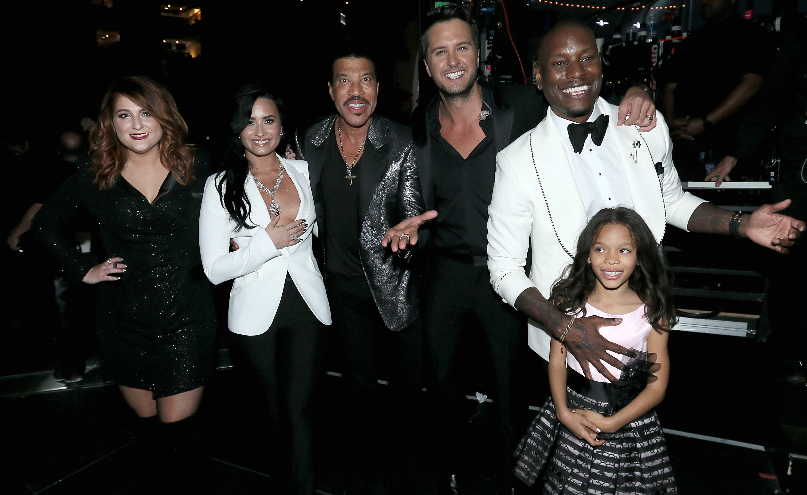 Luke bryan lionel richie grammys 2016