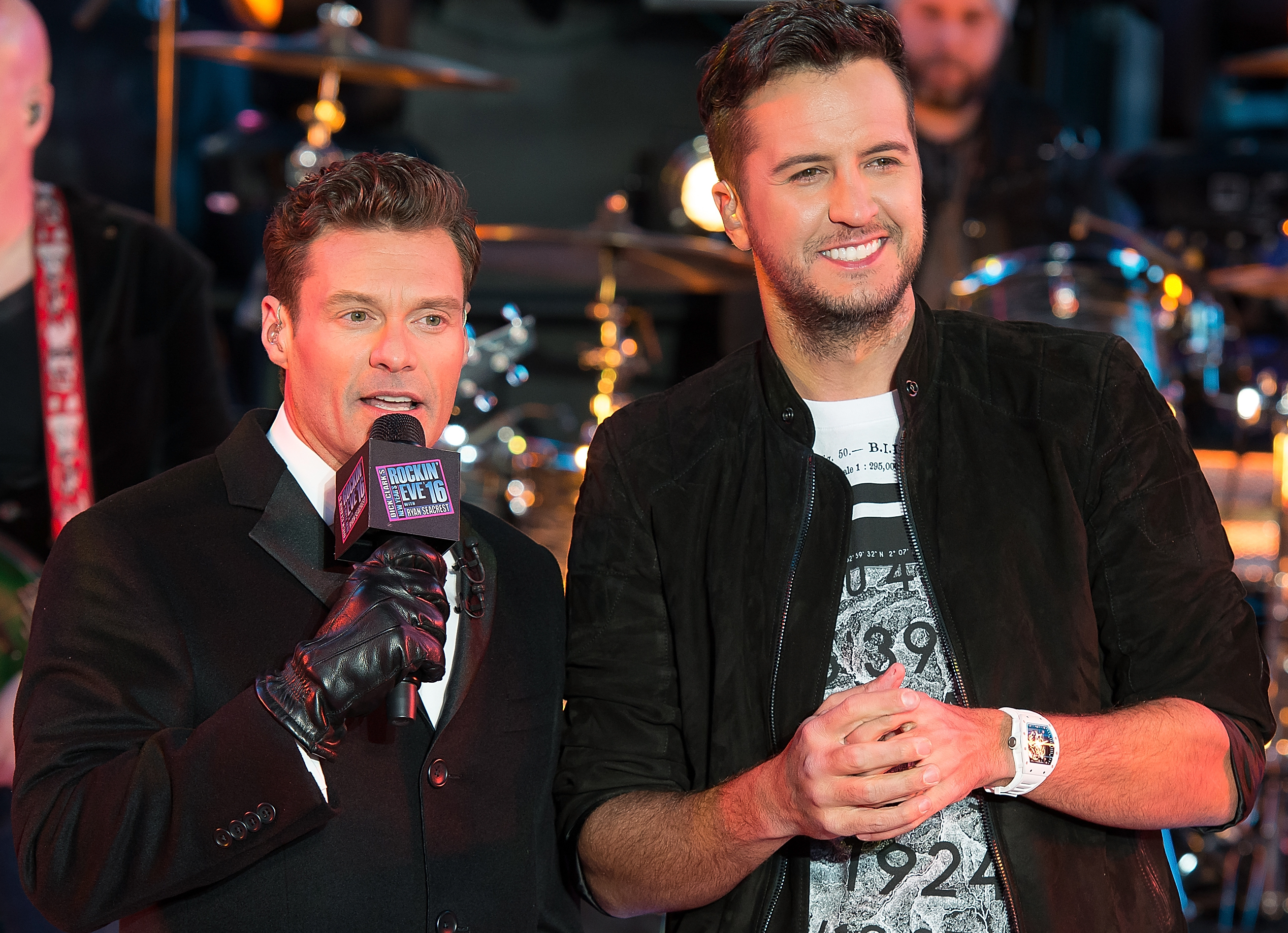Luke bryan ryan seacrest nye 2016