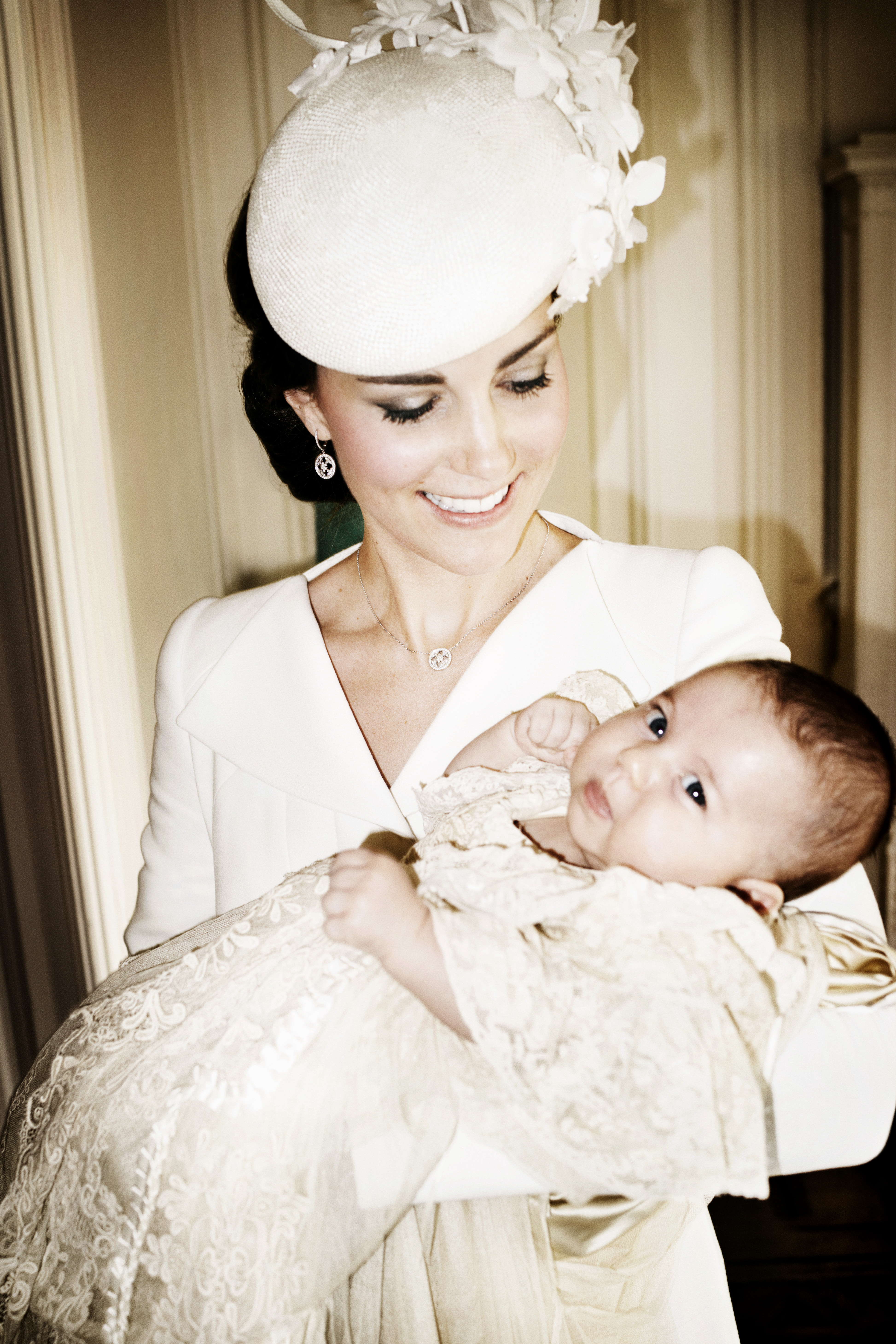 Kate middleton christening 10 13 29 am