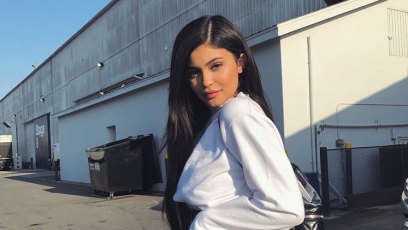 Kylie jenner travis scott mom stormi