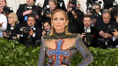 Jennifer lopez met gala