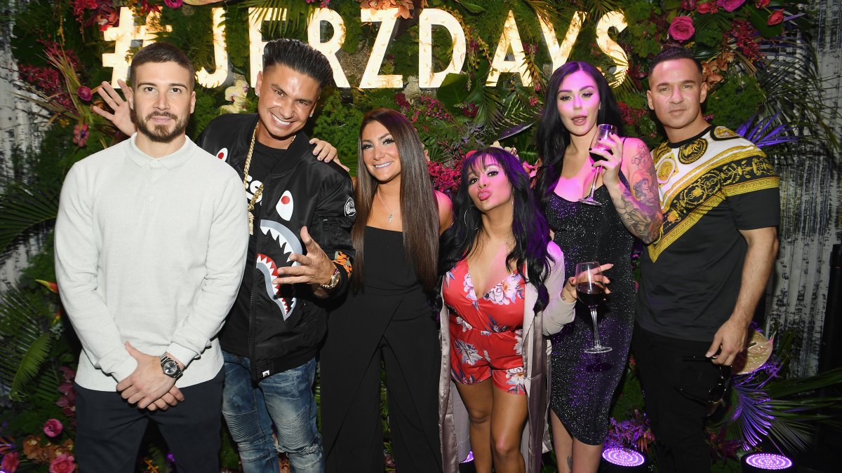 Jersey shore cast ronnie magro split