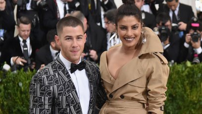 Nick jonas priyanka chopra