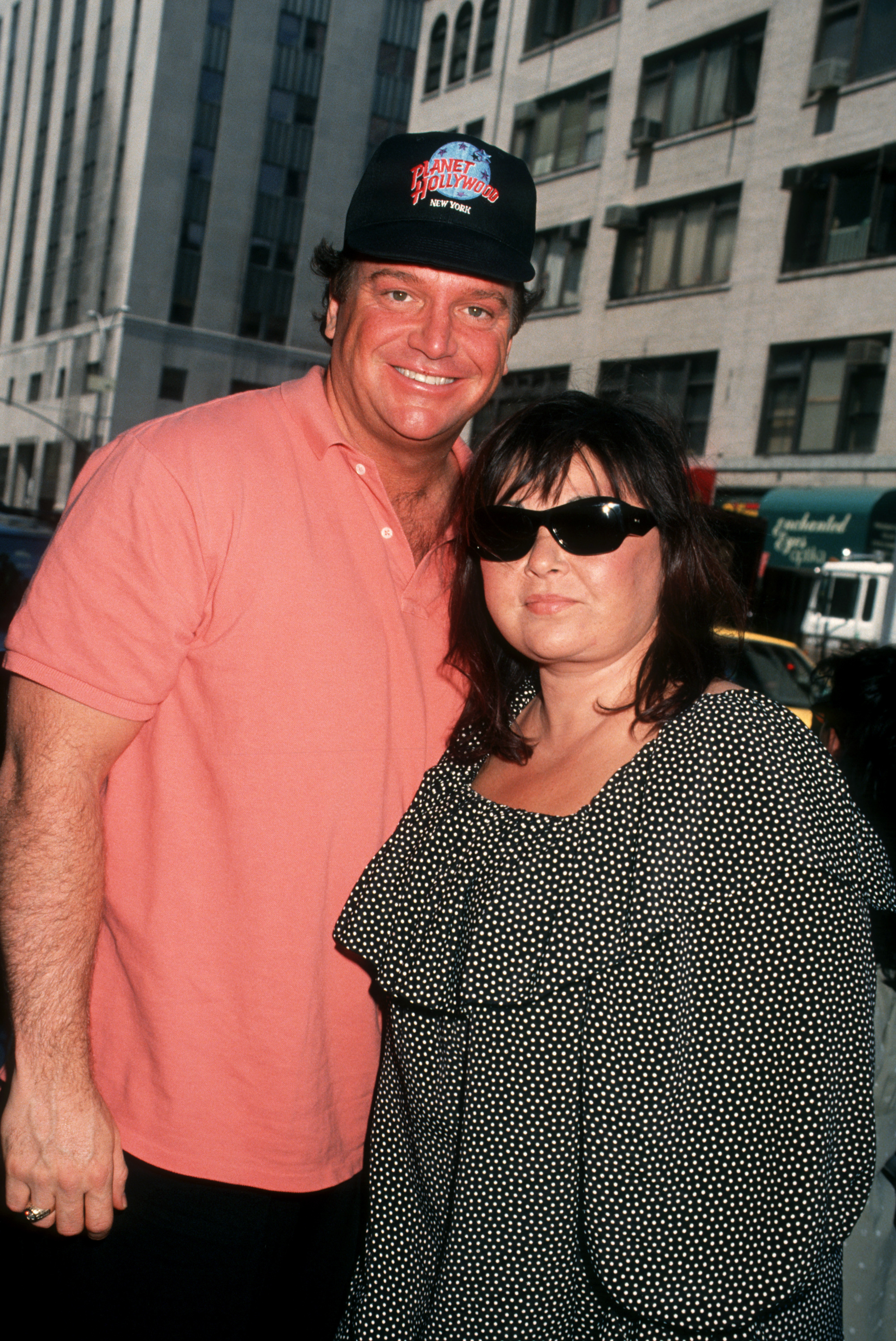 roseanne barr tom arnold getty images roseanne barr tom arnold getty images