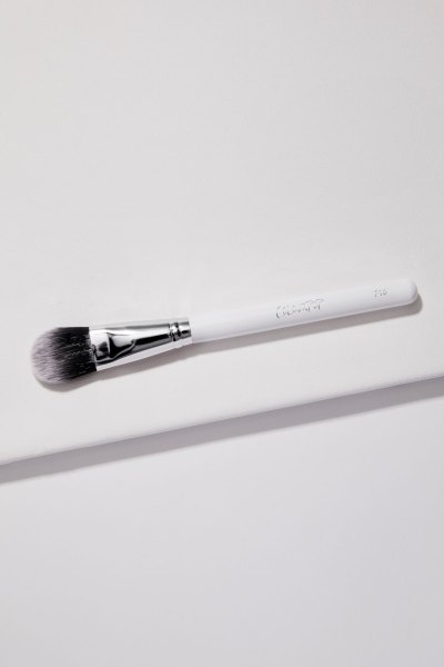 colourpop brush colourpop brush