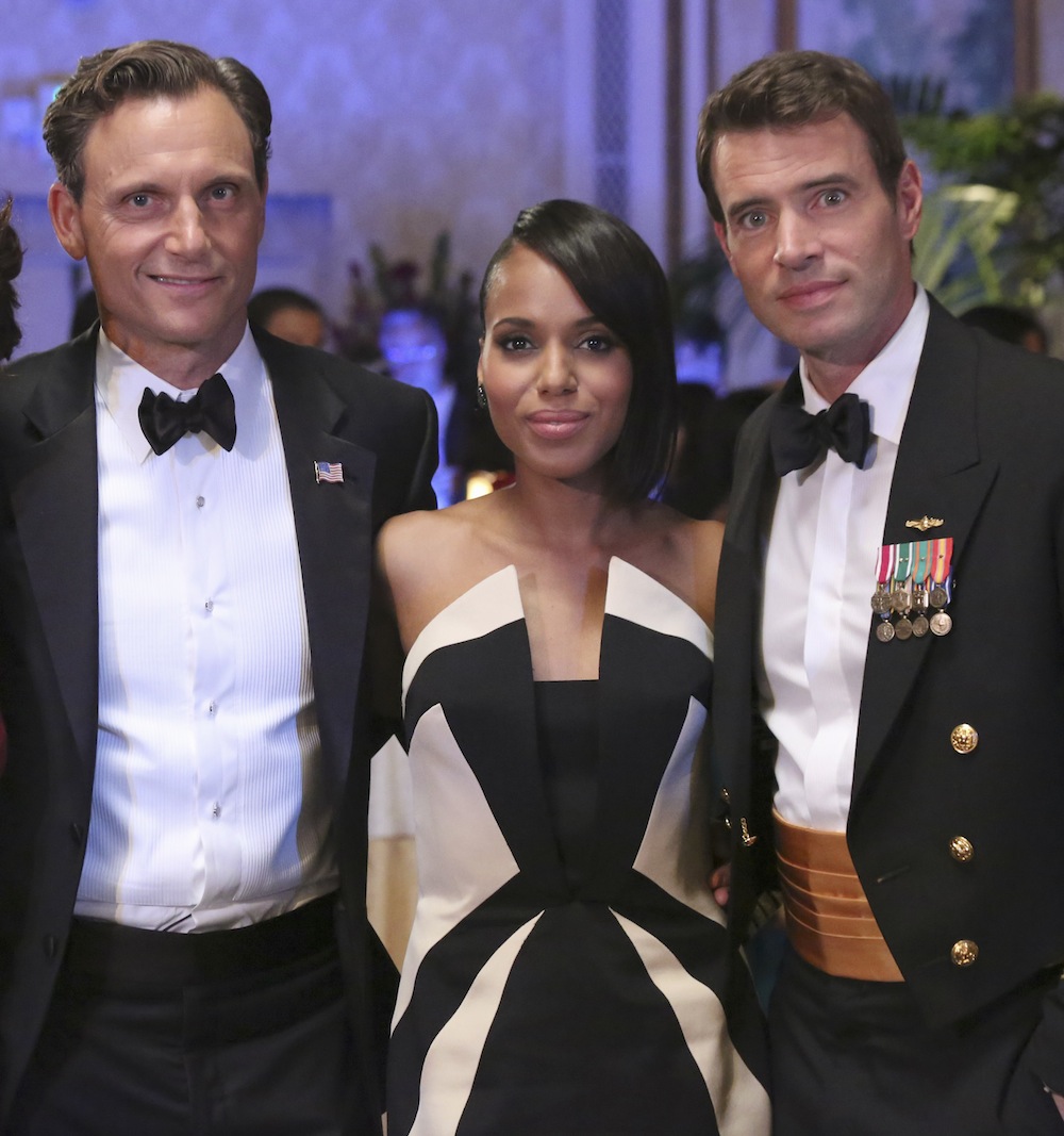 Kerry washington scandal kissing