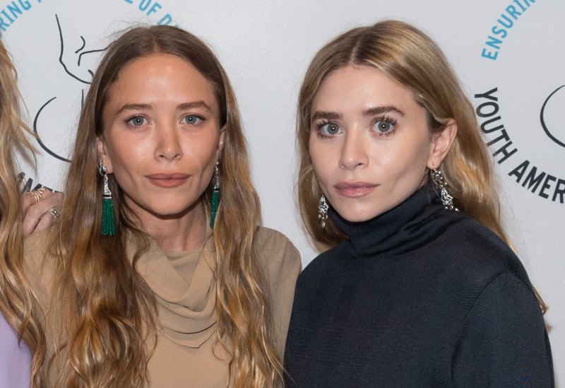 Mary kate ashley olsen april 2018