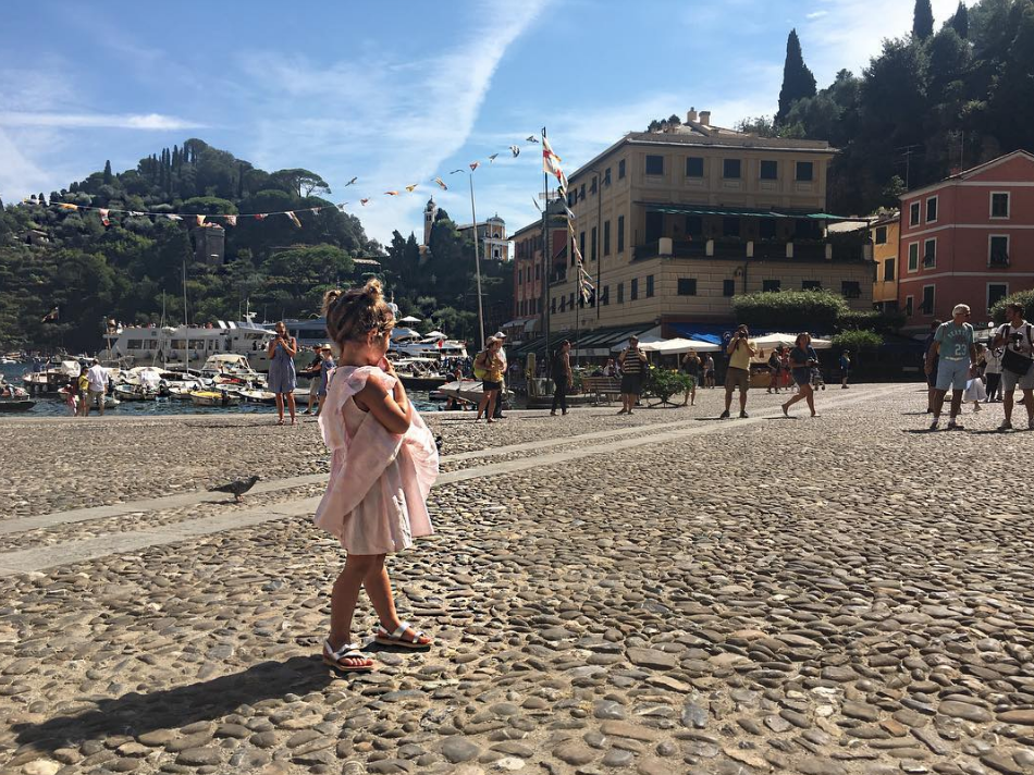 Penelope disick italy