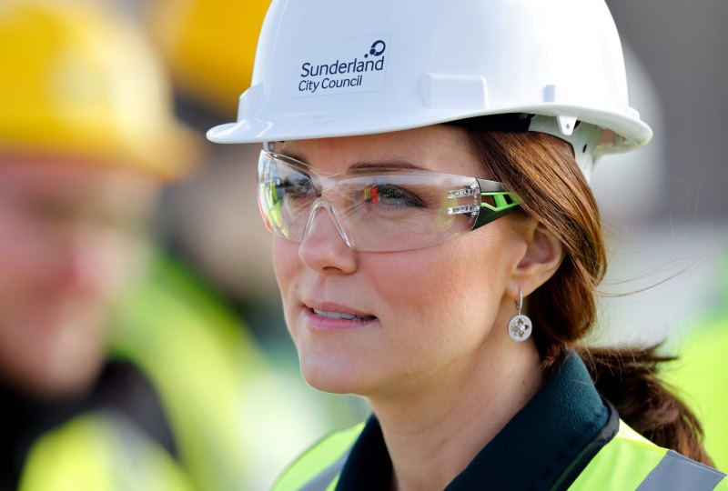 Kate middleton hard hat