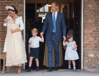 kate middleton prince louis' christening outfit