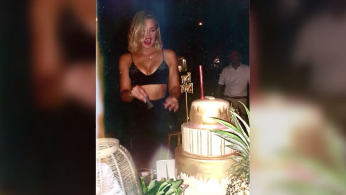 Khloe kardashian joe francis instagram