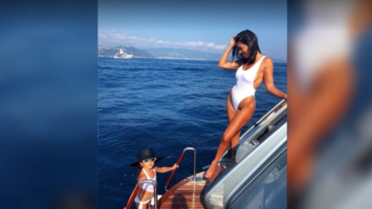 Penelope disick kourtney kardashian present
