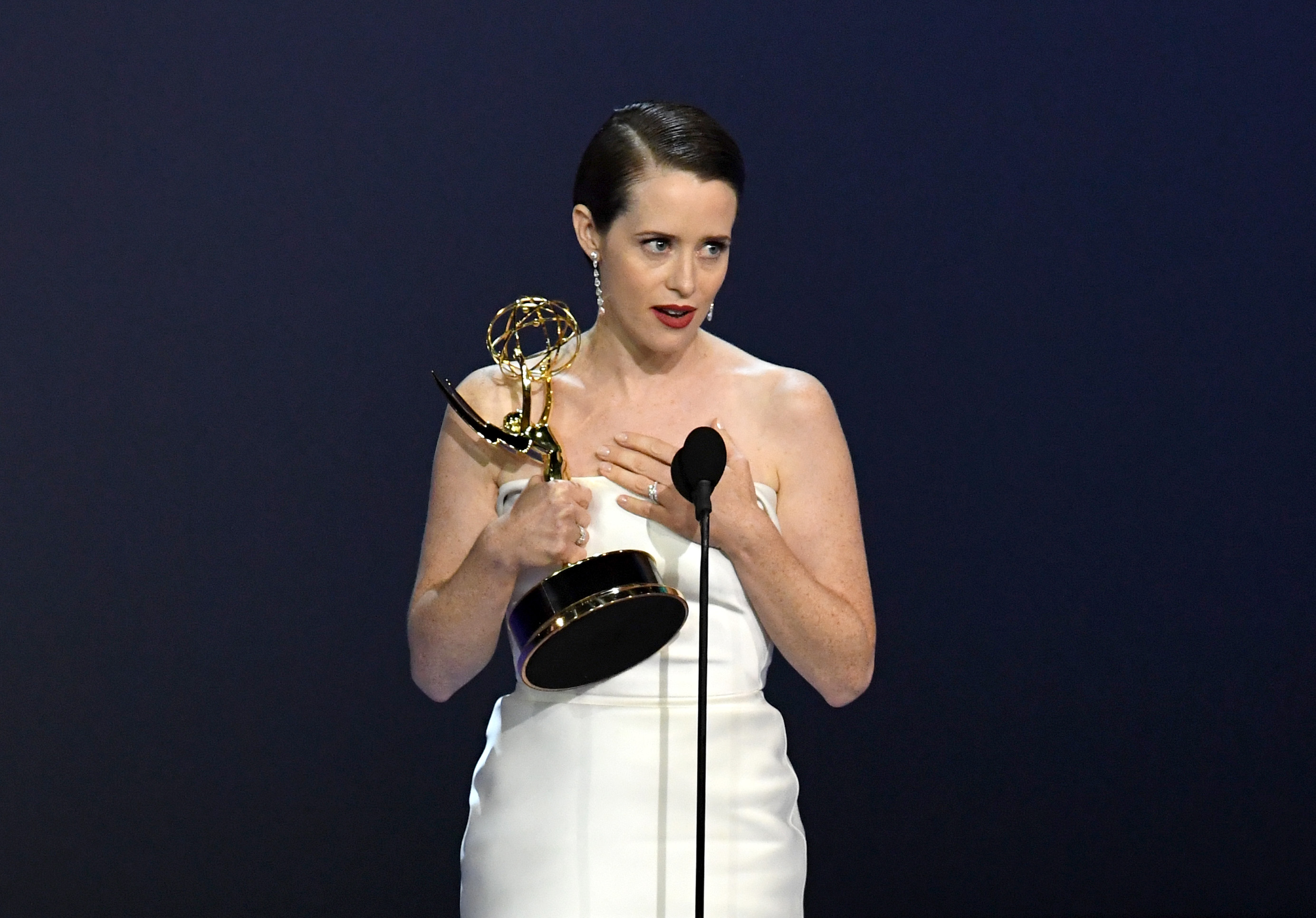 Emmy claire foy