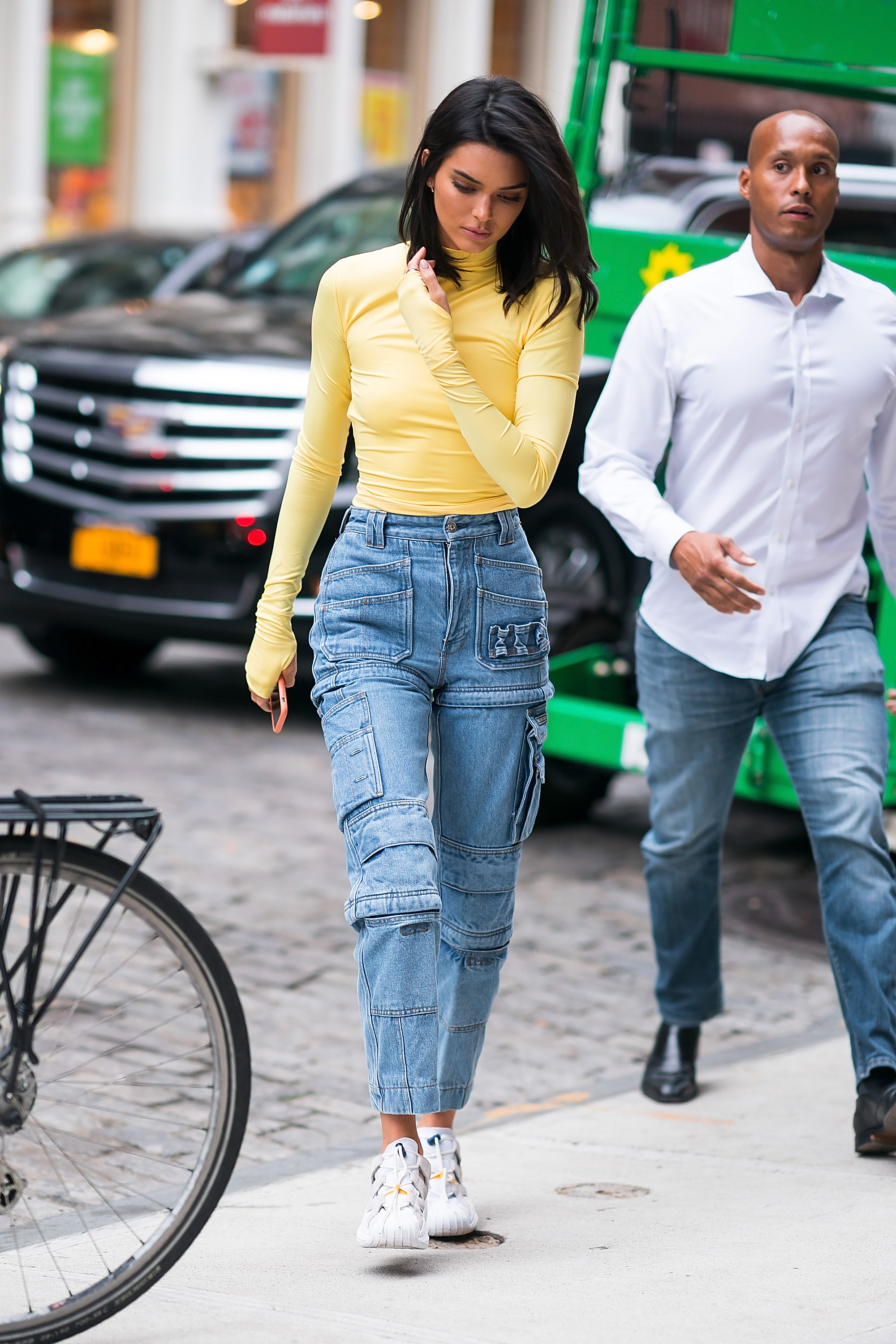 Kendall Jenner Wore the Easiest Summer Outfit to the Grocery Store