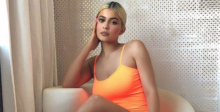 Kylie jenner tweets cereal and milk