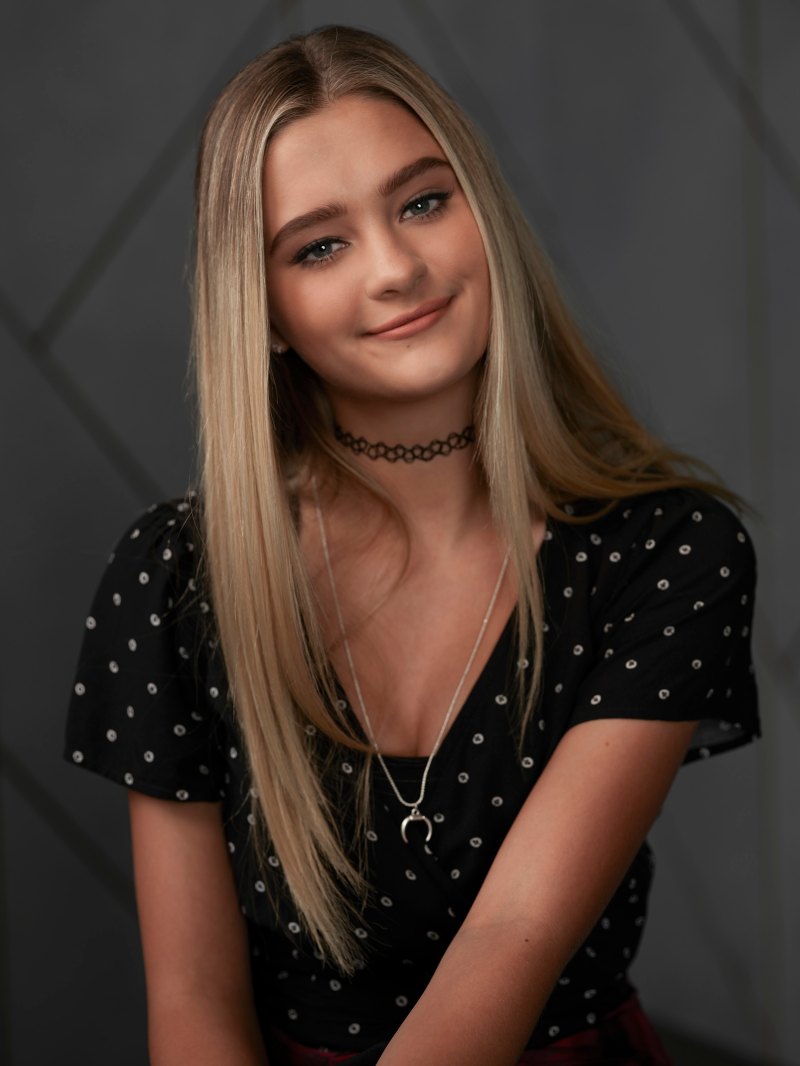 Lizzy greene as sophie