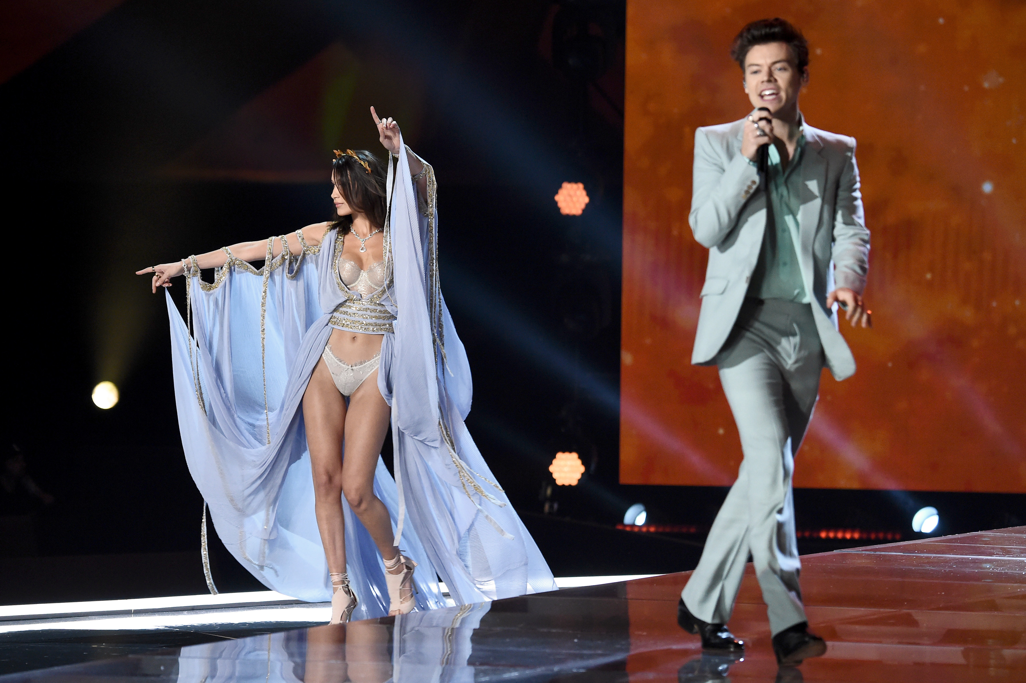 Vs performers10