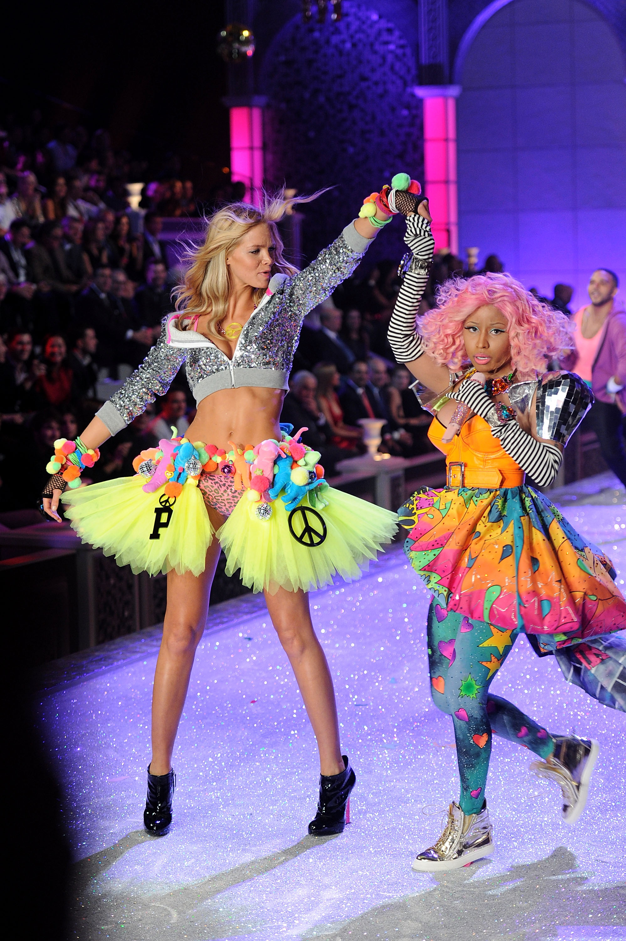 Vs performers8